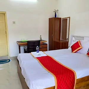 Surya Tourist Hotel